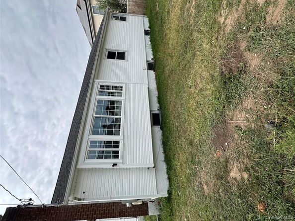 16 Joyce Avenue, Massapequa NY 11758