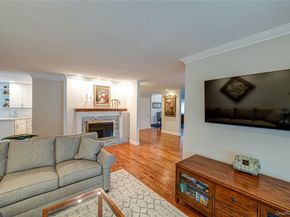 48 Archie Place, West Islip NY 11795