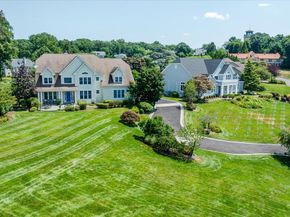 53 Pembroke Drive, Glen Cove NY 11542