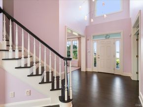53 Pembroke Drive, Glen Cove NY 11542