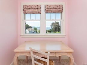 53 Pembroke Drive, Glen Cove NY 11542