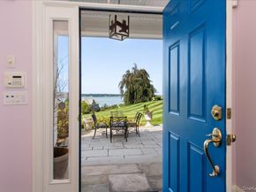 53 Pembroke Drive, Glen Cove NY 11542
