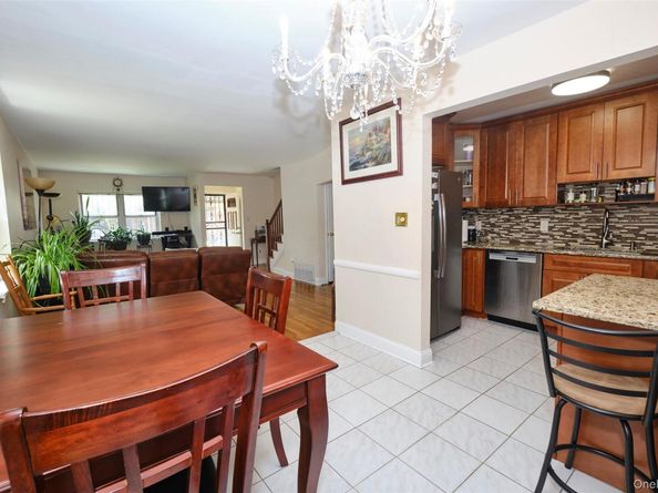 3000 Radcliff Avenue, Bronx NY 10469