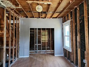 78 Roslyn Street, Islip Terrace NY 11752