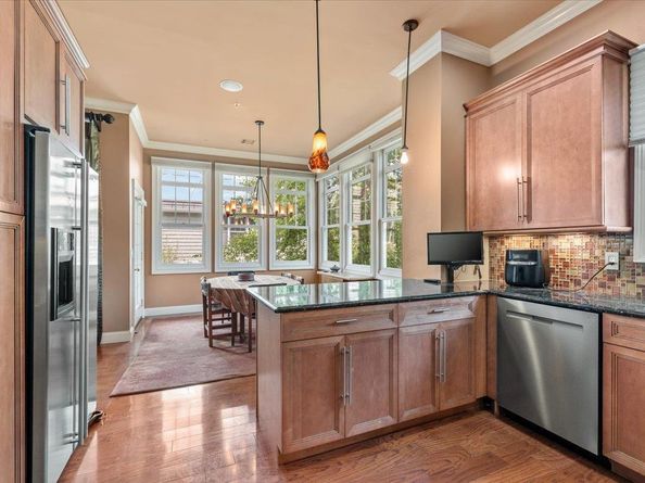 481 Pacing Way, Westbury NY 11590