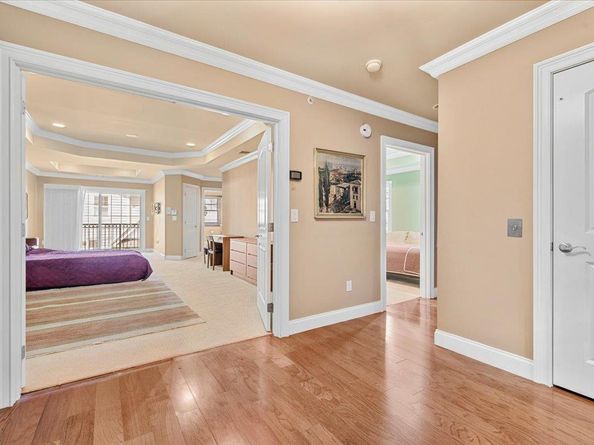 481 Pacing Way, Westbury NY 11590