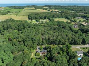 5660 Sound Avenue, Mattituck NY 11952