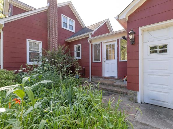 5660 Sound Avenue, Mattituck NY 11952
