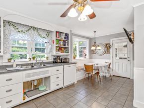 5660 Sound Avenue, Mattituck NY 11952