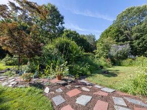 5660 Sound Avenue, Mattituck NY 11952