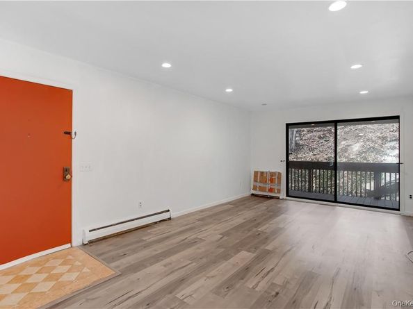 23 Hillside Terrace H, White Plains NY 10601