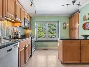 58 Winterberry Circle, Cross River NY 10518