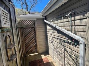 379 Oakleigh Avenue, Baiting Hollow NY 11933