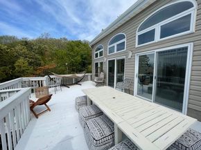 379 Oakleigh Avenue, Baiting Hollow NY 11933
