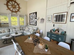 379 Oakleigh Avenue, Baiting Hollow NY 11933