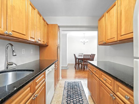 611 Palmer Road 3S, Yonkers NY 10701
