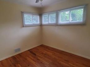 10 W 22nd Street, Huntington Station NY 11746