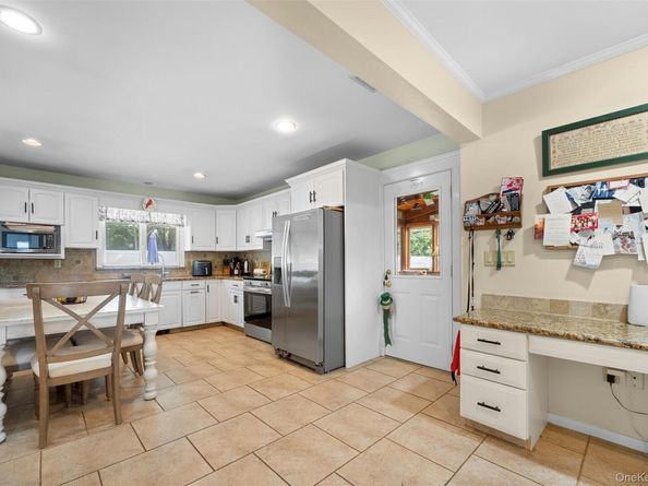144 Radcliff Drive, East Norwich NY 11732