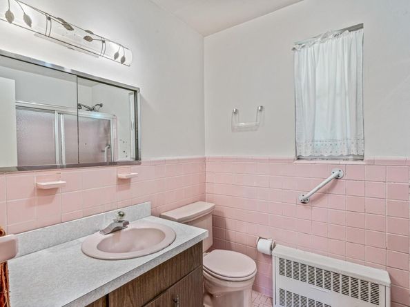218-27 Sawyer Avenue, Queens Village NY 11427