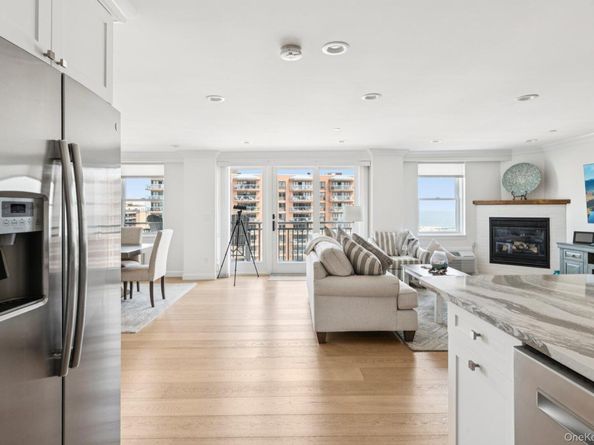 26 W Broadway 803, Long Beach NY 11561