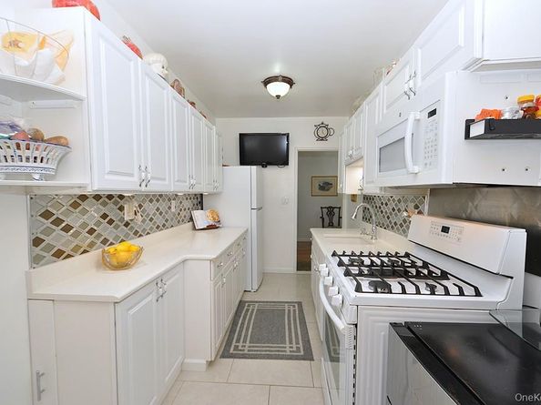 29 Abeel Street 2L, Yonkers NY 10705