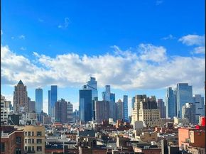 353 W 56th Street 2D, New York (Manhattan) NY 10019