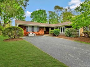 54 Marwood Place, Stony Brook NY 11790