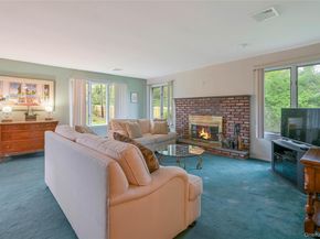54 Marwood Place, Stony Brook NY 11790