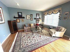 10 Limerick Court, White Plains NY 10603