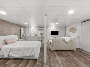 15 New York Avenue, Deer Park NY 11729