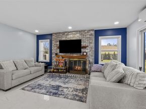 15 New York Avenue, Deer Park NY 11729