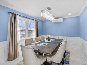 15 New York Avenue, Deer Park NY 11729