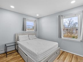 15 New York Avenue, Deer Park NY 11729