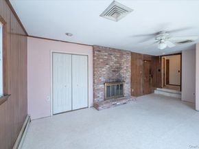 22 Oak Lane, Blue Point NY 11715
