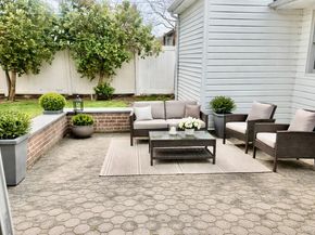 39 Laurel Hill Road, Valley Stream NY 11581