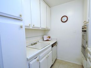 260 Garth Road 4A5, Scarsdale NY 10583