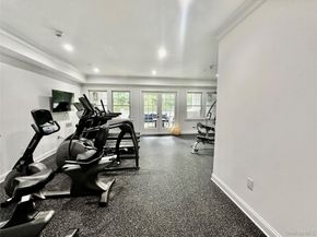585 Main St 1A, Armonk NY 10504