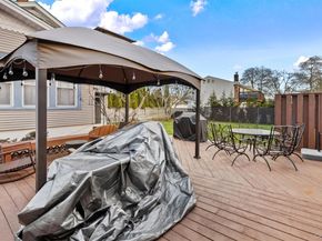 253 S 7th Street, Lindenhurst NY 11757