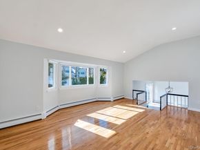 18 Lloyd Lane, Nesconset NY 11767