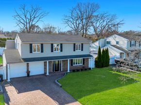 18 Lloyd Lane, Nesconset NY 11767