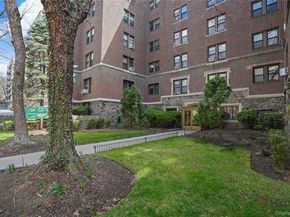 1080 Warburton Avenue 3E, Yonkers NY 10701