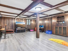 40 Hollywood Court, Rockville Centre NY 11570