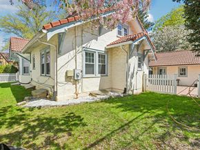 40 Hollywood Court, Rockville Centre NY 11570