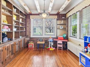 40 Hollywood Court, Rockville Centre NY 11570