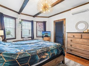 40 Hollywood Court, Rockville Centre NY 11570