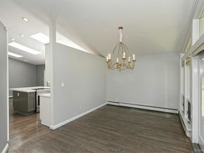 15 Mariners Court, Centerport NY 11721