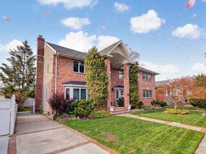 251-43 57th Avenue, Little Neck NY 11362