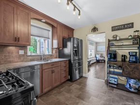 12 Floral Avenue, Bethpage NY 11714
