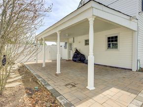 12 Crescent Lane, Levittown NY 11756