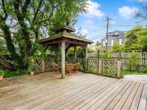 146 Doctors Walk, Cherry Grove NY 11782